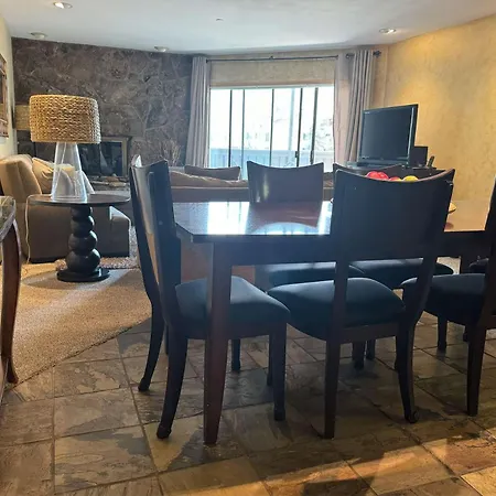 Best Location In The Heart Of Lions Head, Ski Lockers, Jacuzzi And Pool Vail Exterior foto