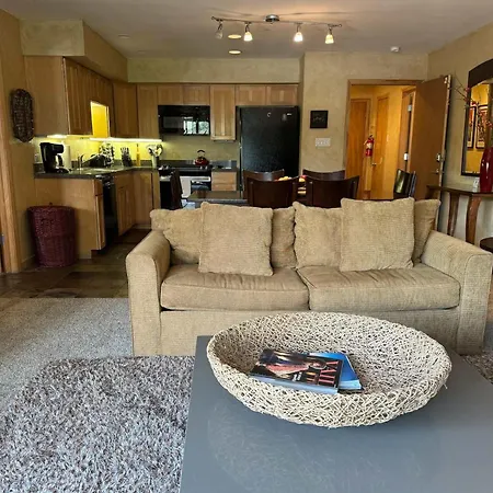 Best Location In The Heart Of Lions Head, Ski Lockers, Jacuzzi And Pool Vail Exterior foto