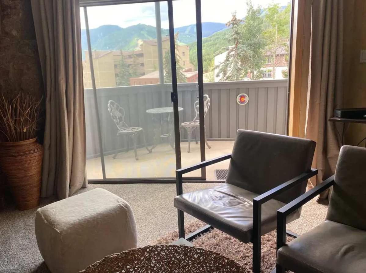 Location In The Heart Of Lions Head, Lockers, Jacuzzi And Pool Apartment *